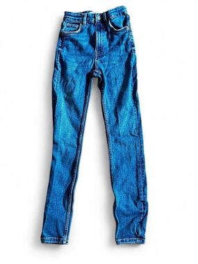 Zara High-waisted stretchy mid wash blue denim jeans Sz 2